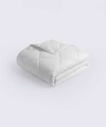 Couette Löva Légère – Synthétique et ultra respirante