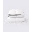 Couette Idylle Légère – Duvet haut de gamme, toucher soyeux